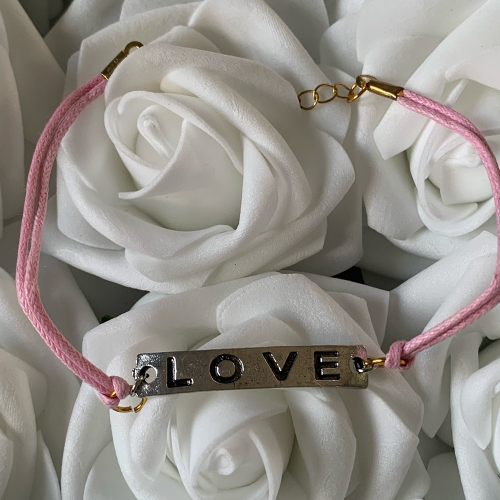 Bracelets - Picture 13 of 16